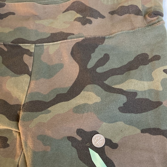 Bundle VS/ forever 21 - xs joggers/ leggings - Picture 12 of 16